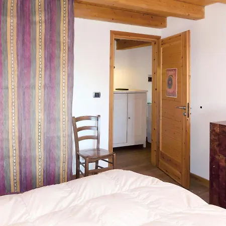 Locazione Turistica Maison De Suis - Vou302